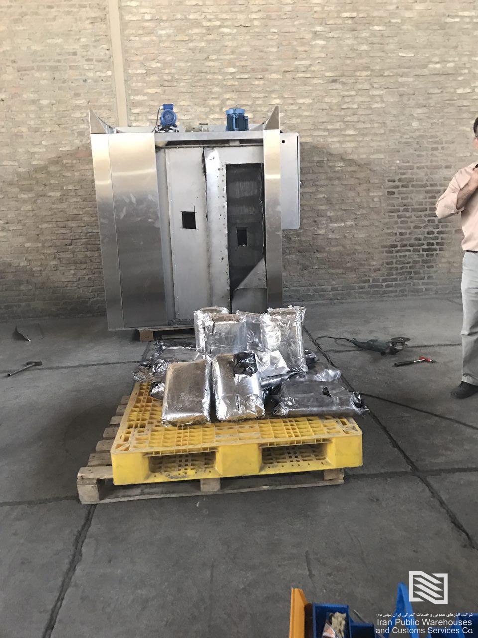 کشف مواد مخدر در شرکت انبارهای عمومی  و خدمات گمرکی غرب