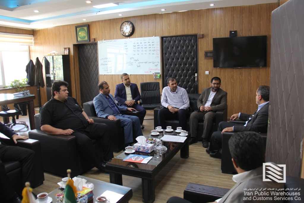 توسعه بازار کالاهای سردخانه ای در نشست هم اندیشی مشترک مدیران عامل شرکت انبارهای عمومی و خدمات گمرکی ایران، تهران و غرب