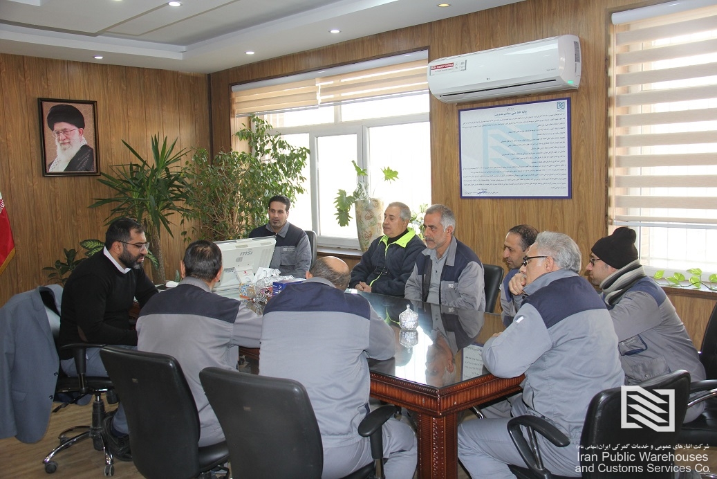 مهدی ذوقی: تلاش داریم میز خدمت جهادی را با تمام توان به صورت مداوم اجراء نماییم